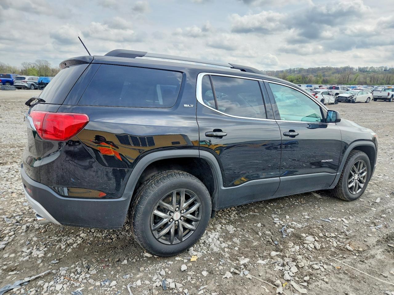 2017 GMC Acadia Slt-1 - Image 3