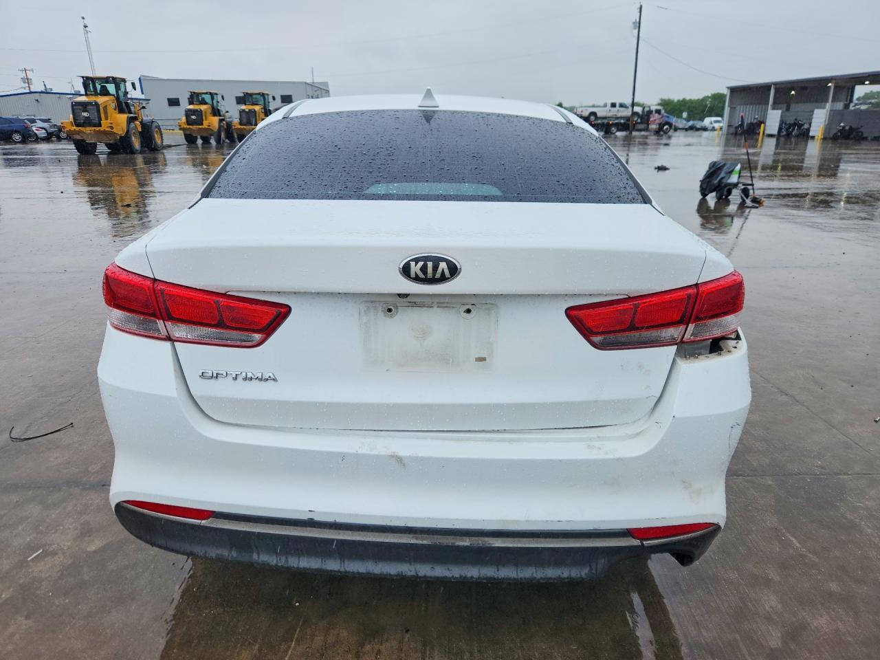2016 Kia Optima Lx - Фото 6