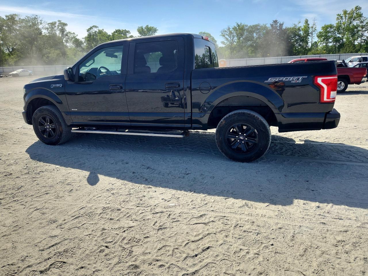 2015 Ford F150 Supercrew - Фото 2