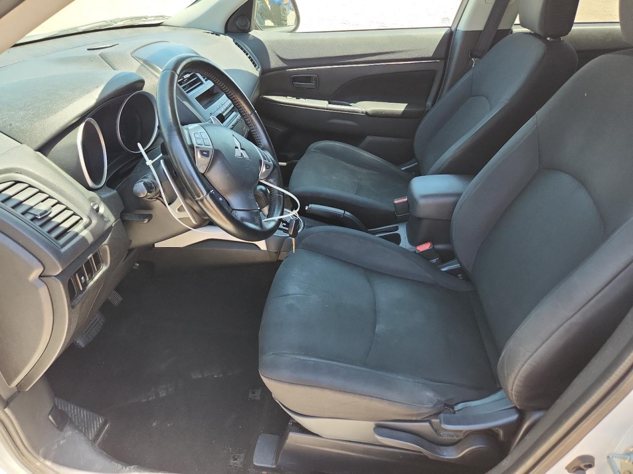 2013 Mitsubishi Outlander Sport Es - Image 7