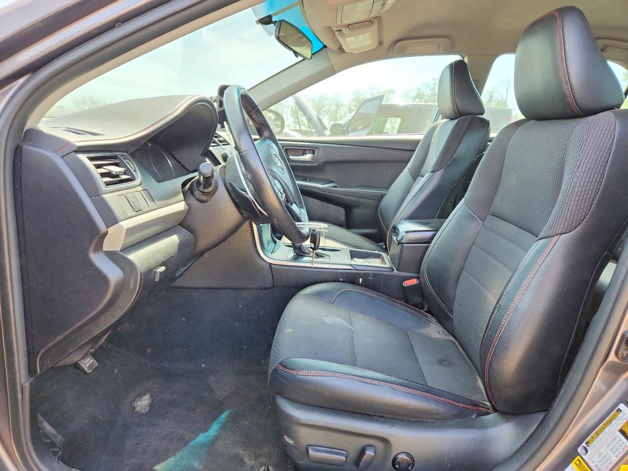 2017 Toyota Camry Se - Фото 7