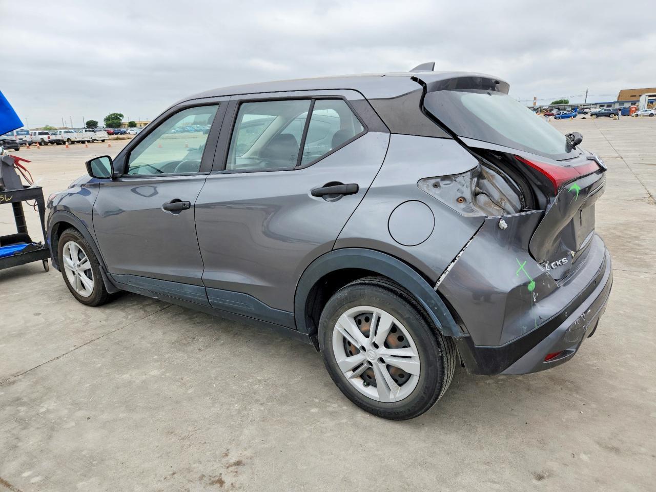2021 Nissan Kicks - Фото 2