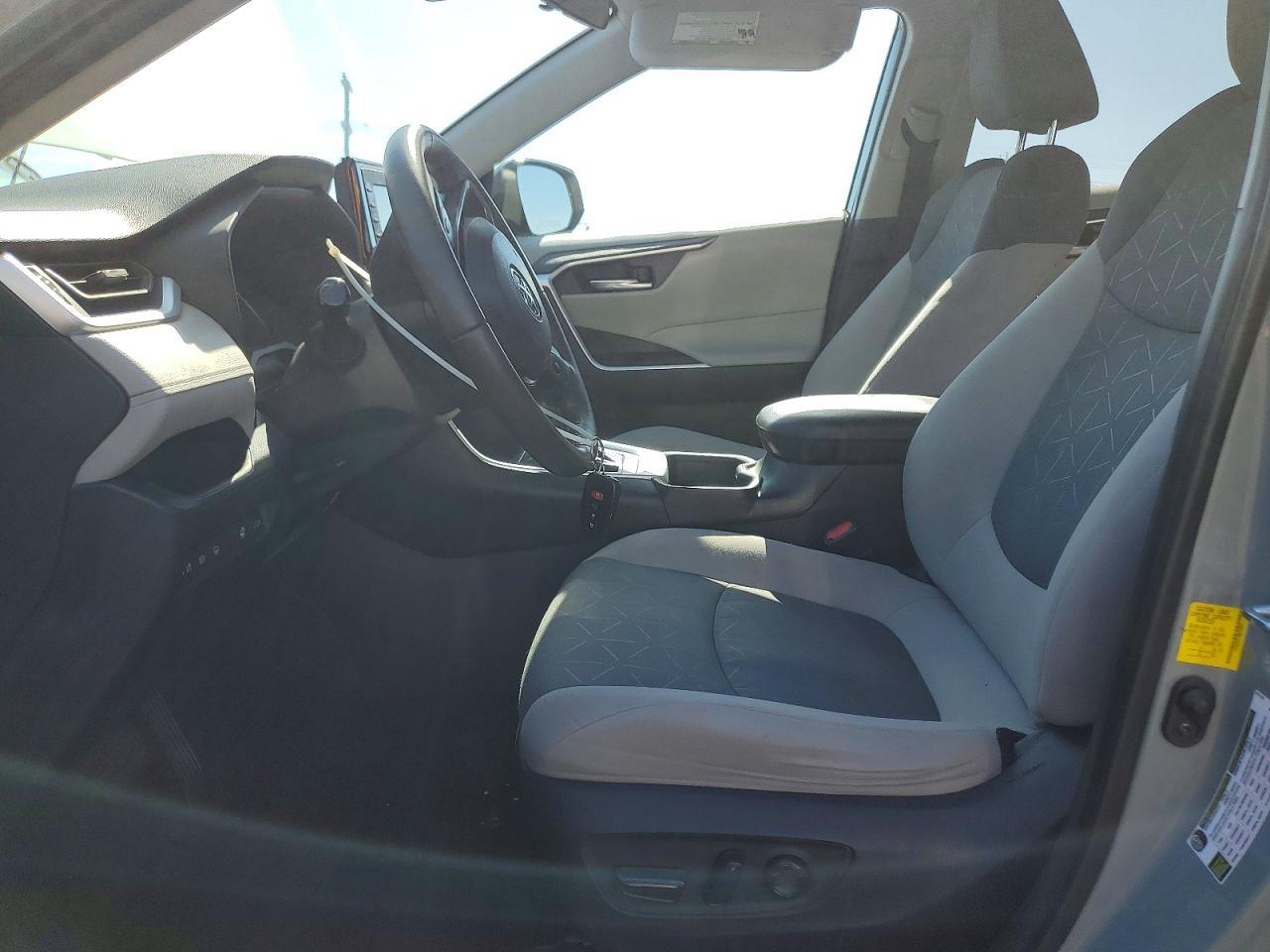 2021 Toyota Rav4 Xle - Фото 7