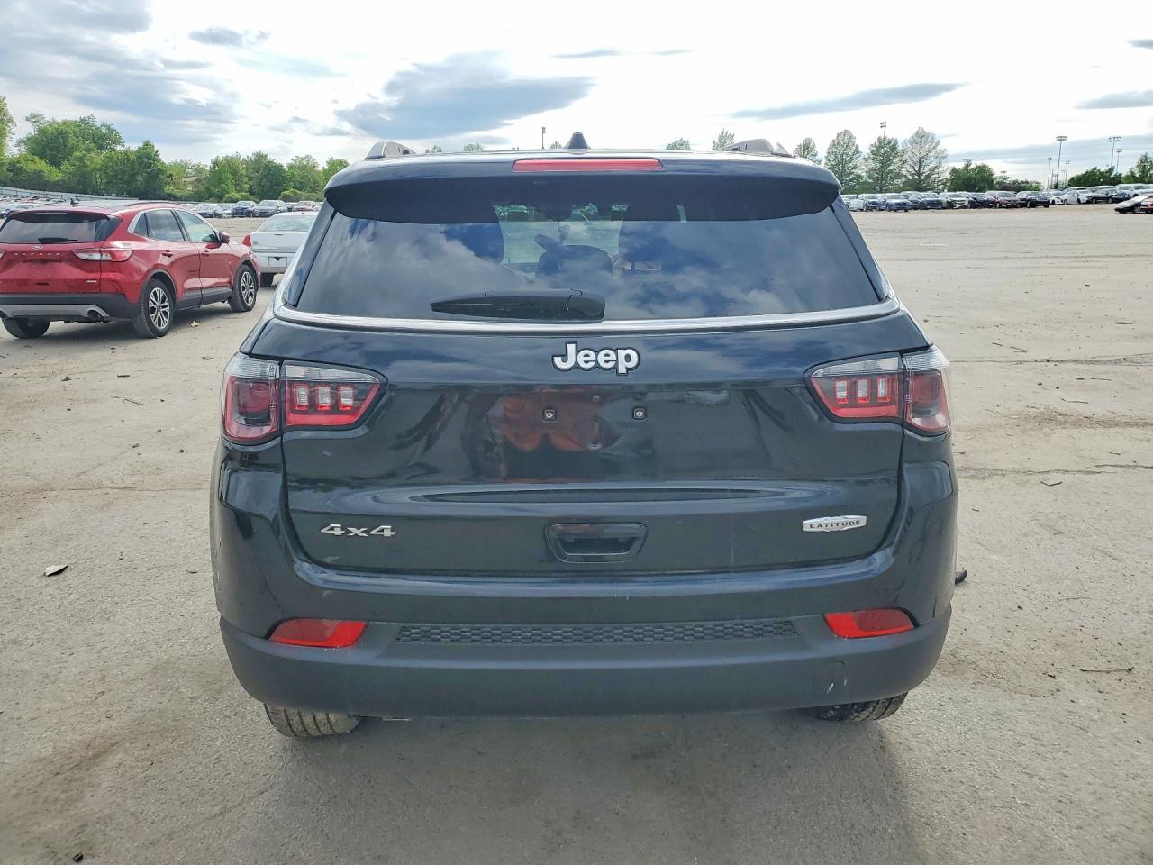 2024 Jeep Compass Latitude - Фото 6