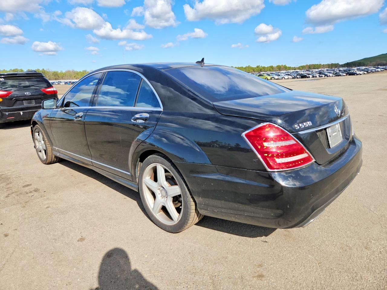 2011 Mercedes-Benz S 550 4Matic - Фото 2