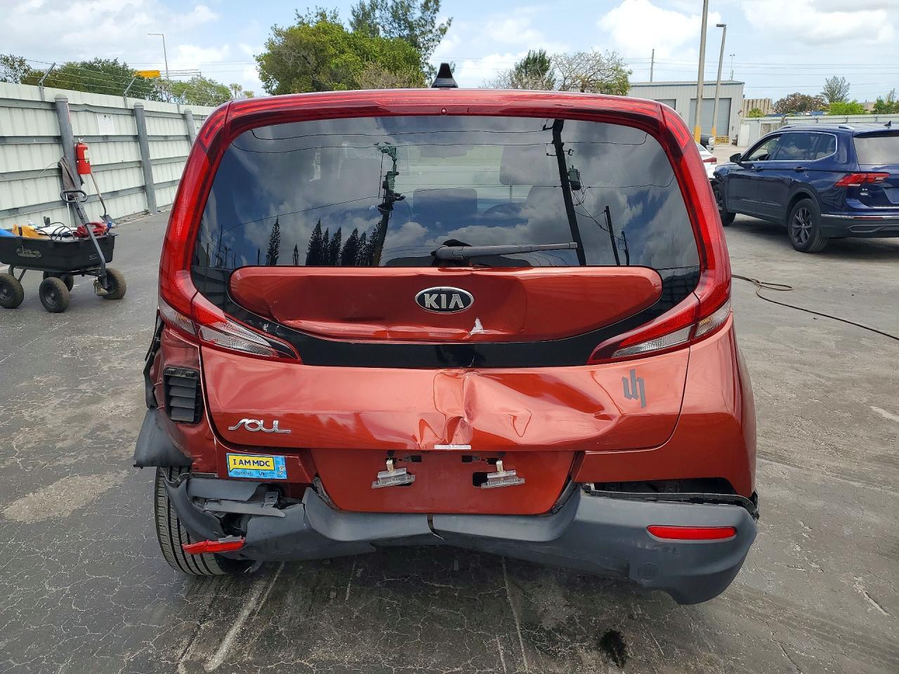 2020 Kia Soul Lx - Фото 6