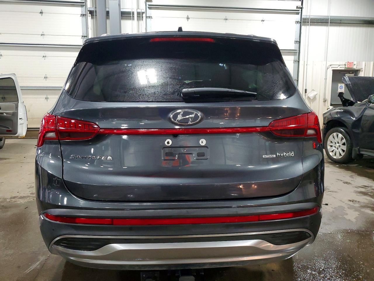 2023 Hyundai Santa Fe Limited - Image 6