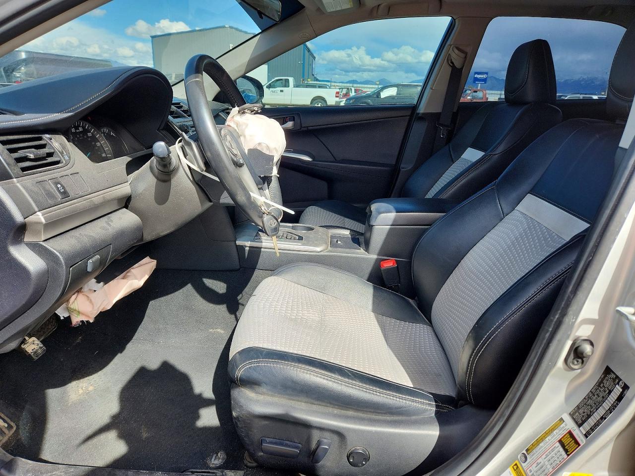 2012 Toyota Camry Se - Image 7