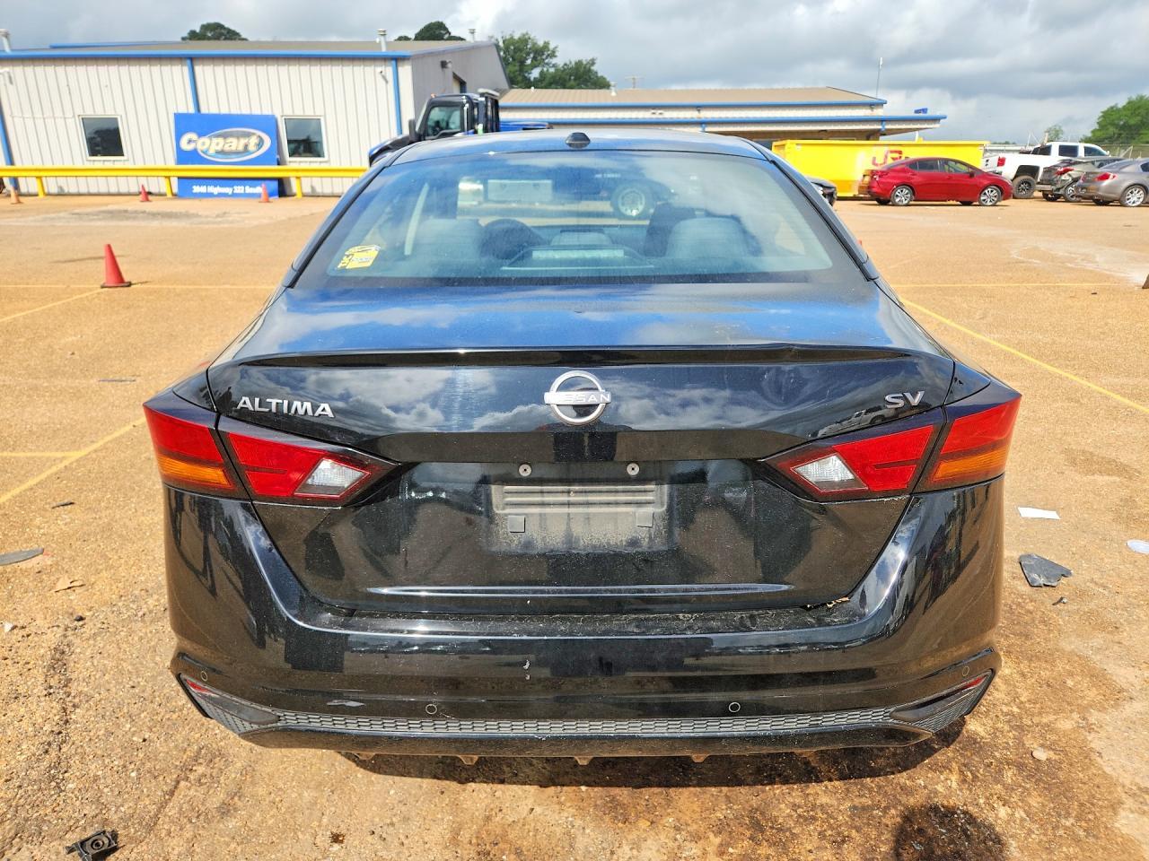 2023 Nissan Altima Sl - Фото 6