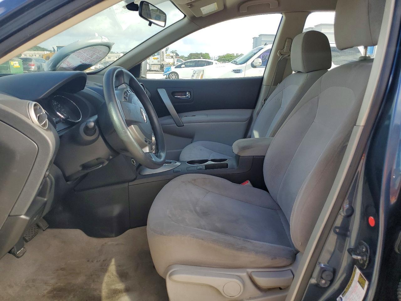 2015 Nissan Rogue Select S - Image 7