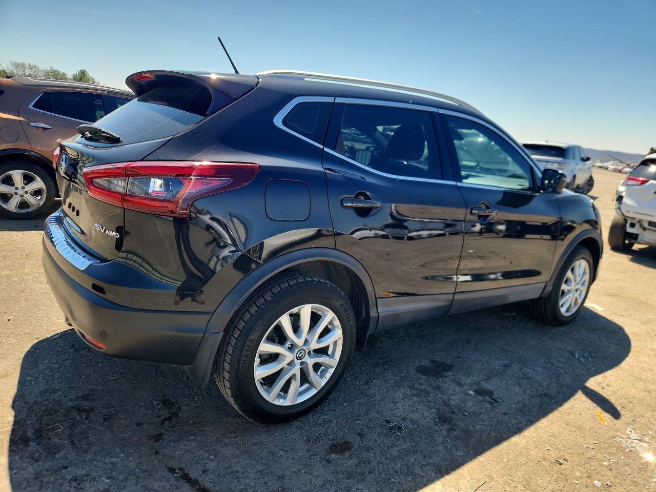 2020 Nissan Rogue Sport Sv - Фото 3