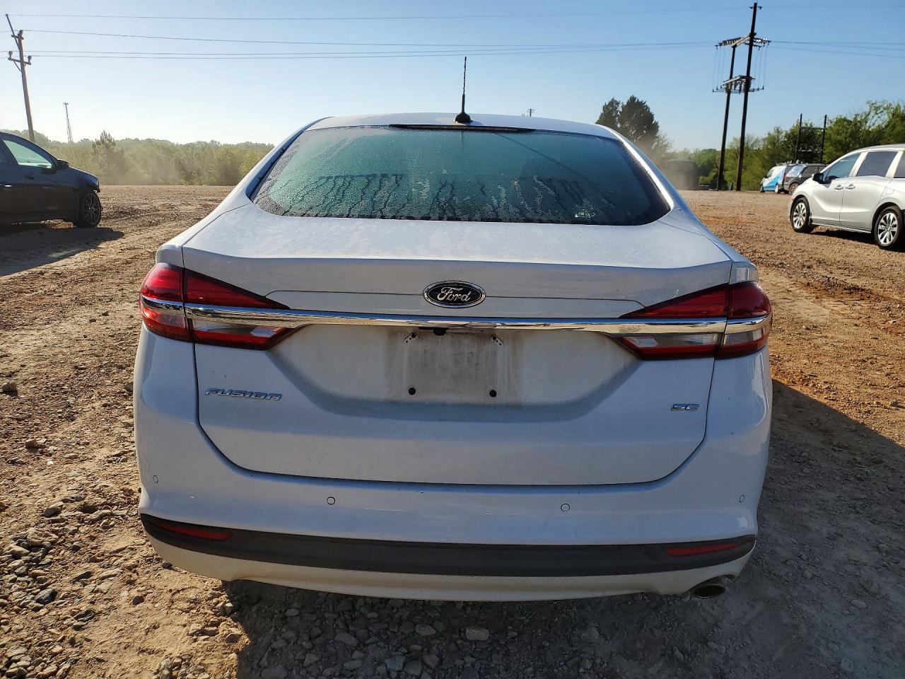 2017 Ford Fusion Se - Фото 6