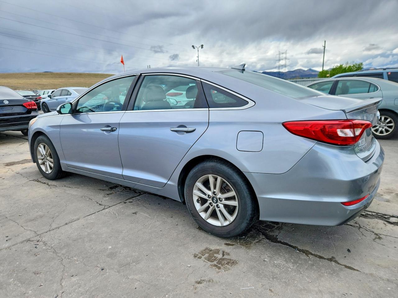 2015 Hyundai Sonata Se - Фото 2