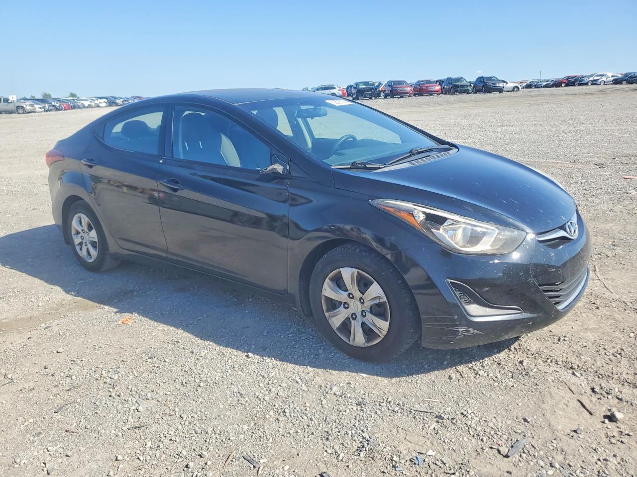 2016 Hyundai Elantra Se - Фото 4