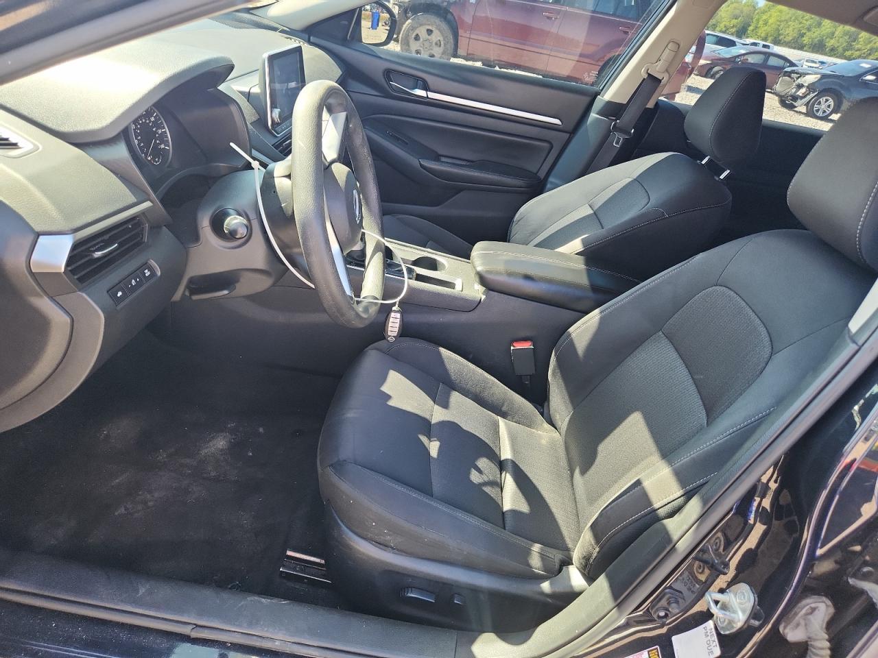 2022 Nissan Altima 2.5 Sv - Image 7