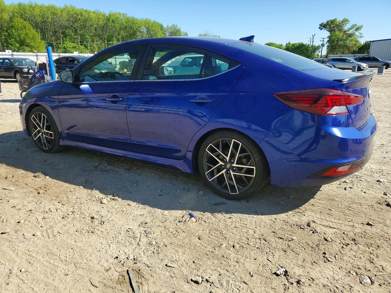 2019 Hyundai Elantra Sport - Image 2