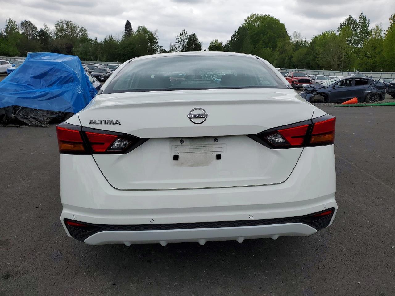 2024 Nissan Altima S - Image 6