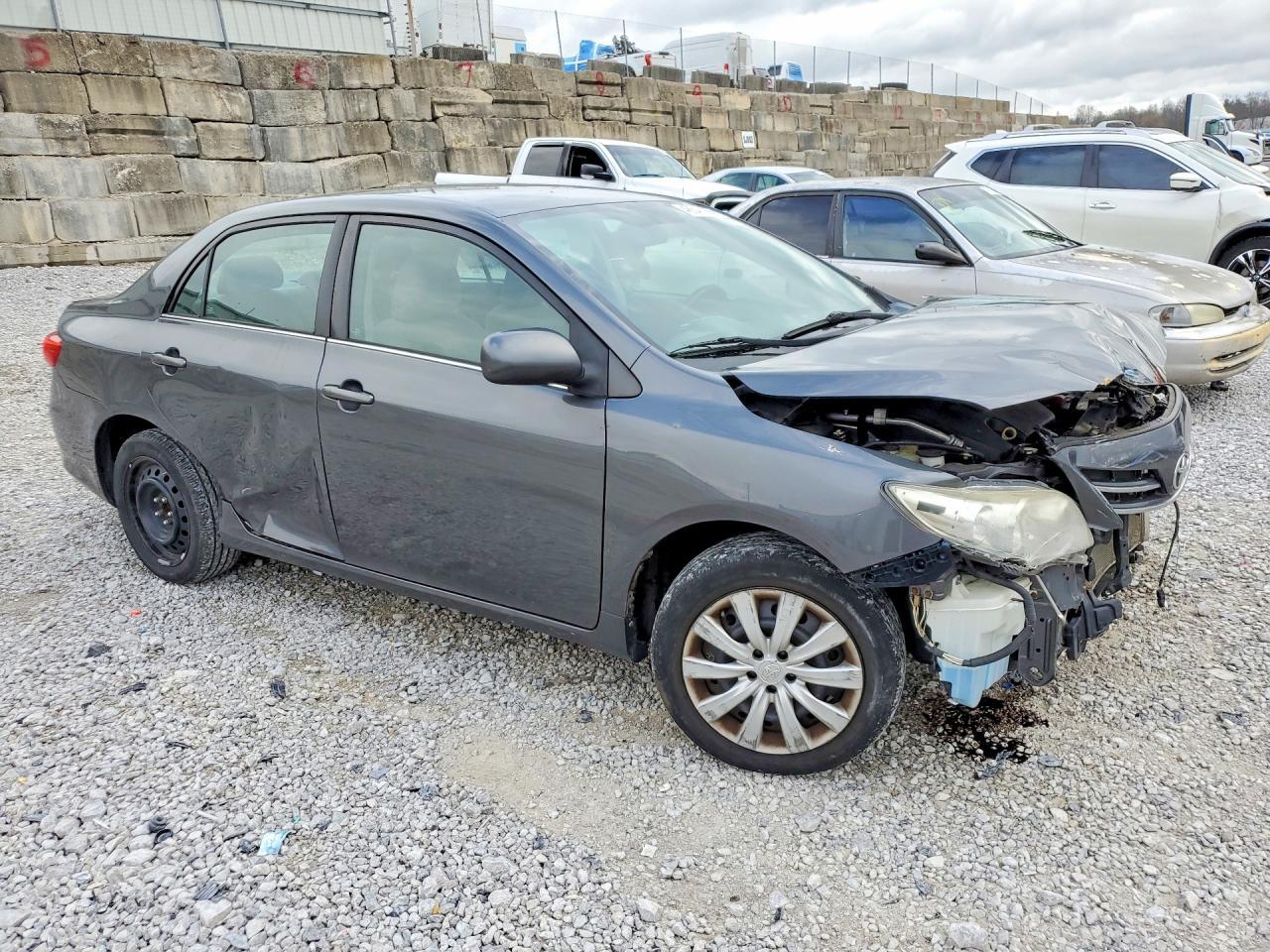 2013 Toyota Corolla Le - Фото 4