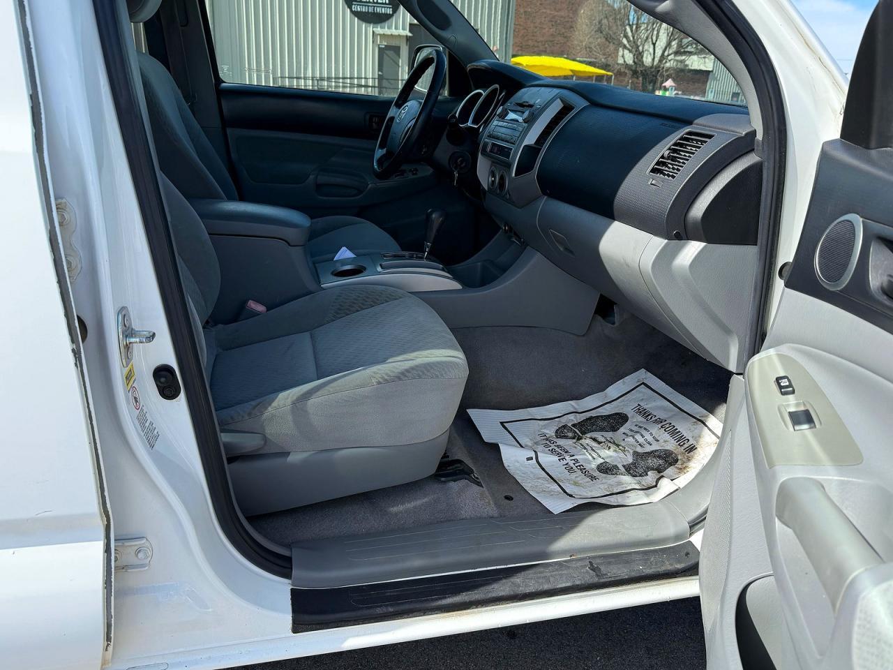 2009 Toyota Tacoma Double Cab Prerunner - Image 5