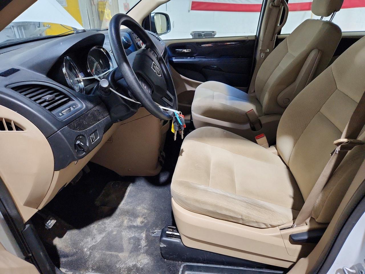 2014 Dodge Grand Caravan Se - Image 7
