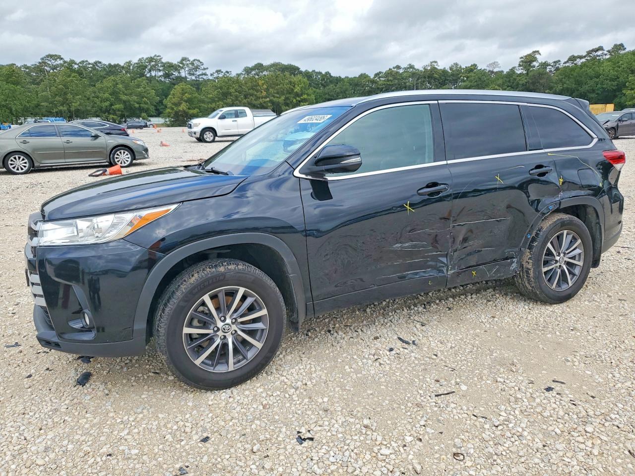 2017 Toyota Highlander Xle