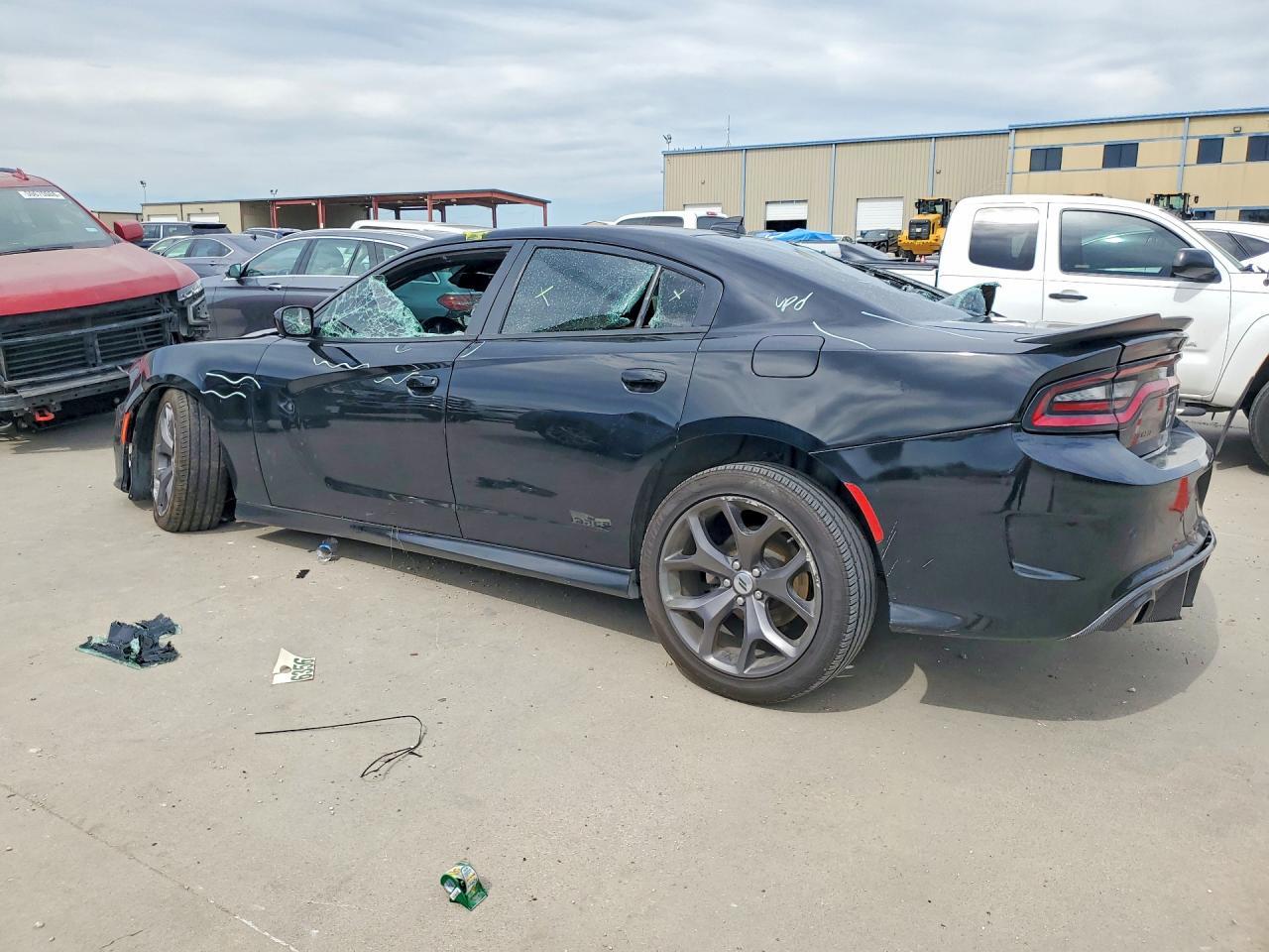 2019 Dodge Charger Gt - Image 2