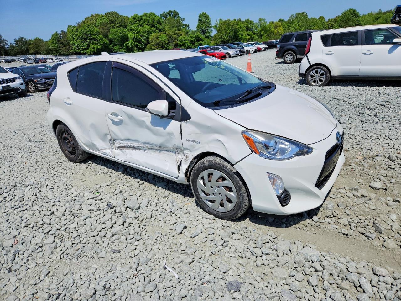 2015 Toyota Prius C Two - Image 4