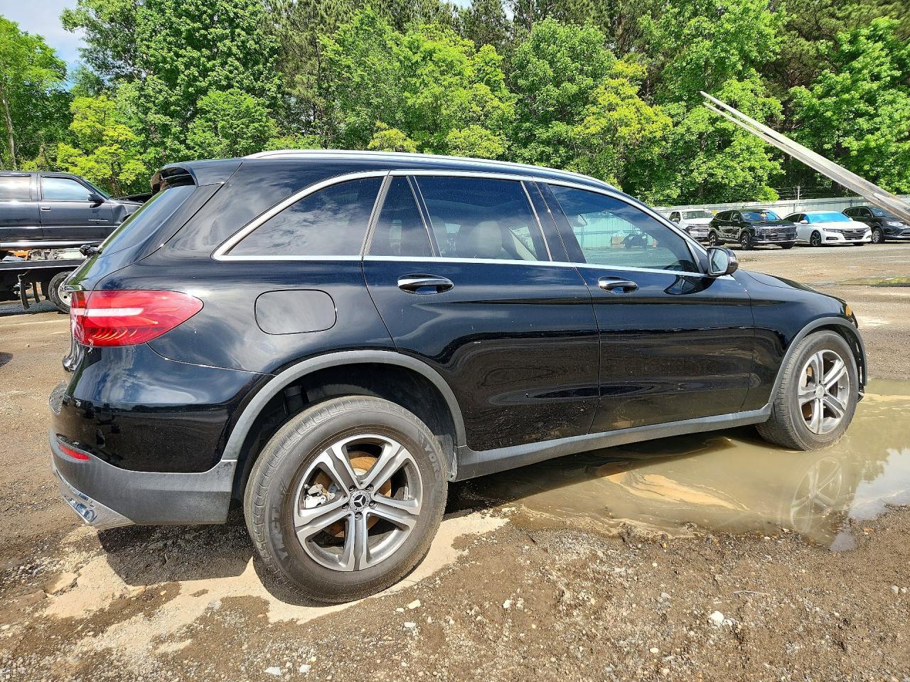 2019 Mercedes-Benz Glc 300 - Фото 3
