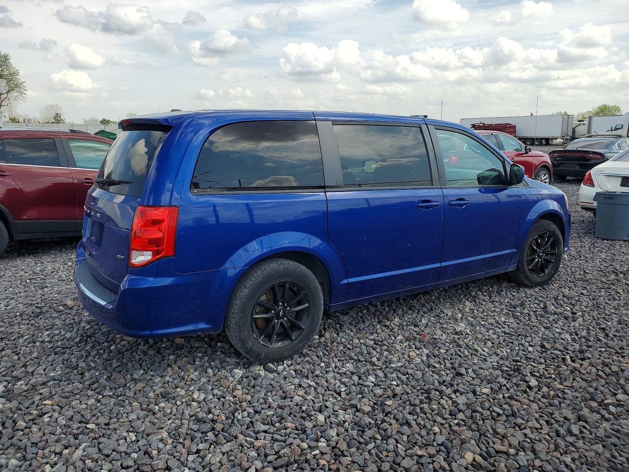 2020 Dodge Grand Caravan Gt - Фото 3