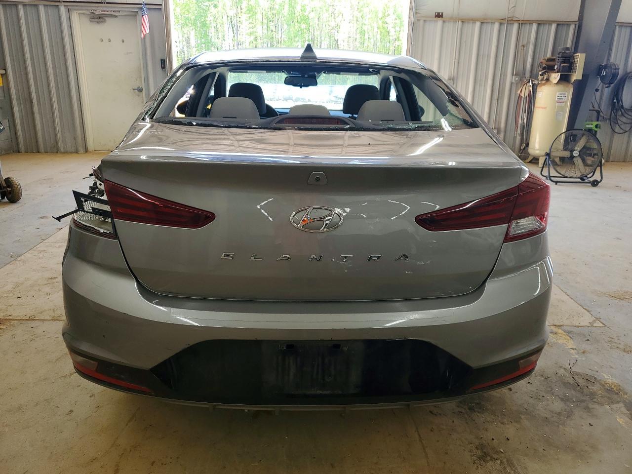 2020 Hyundai Elantra Value Edition - Image 6
