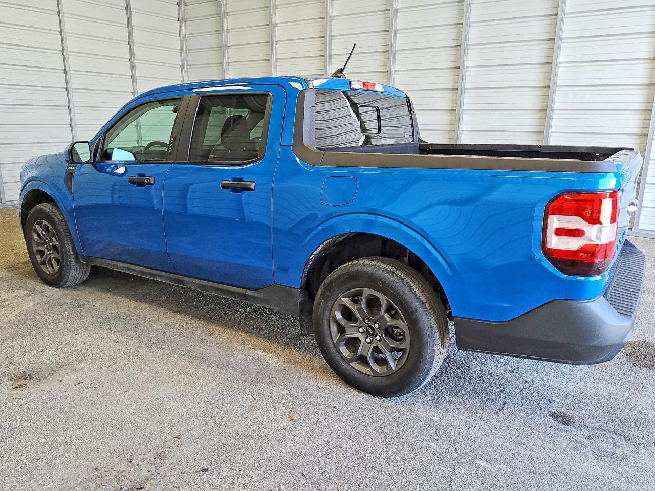 2022 Ford Maverick Xl - Image 2
