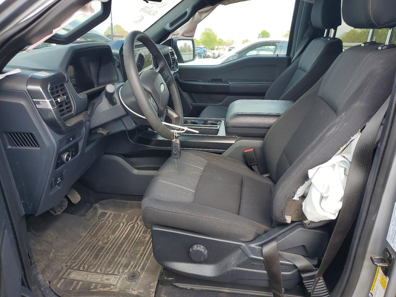 2025 Ford F150 Stx - Фото 7