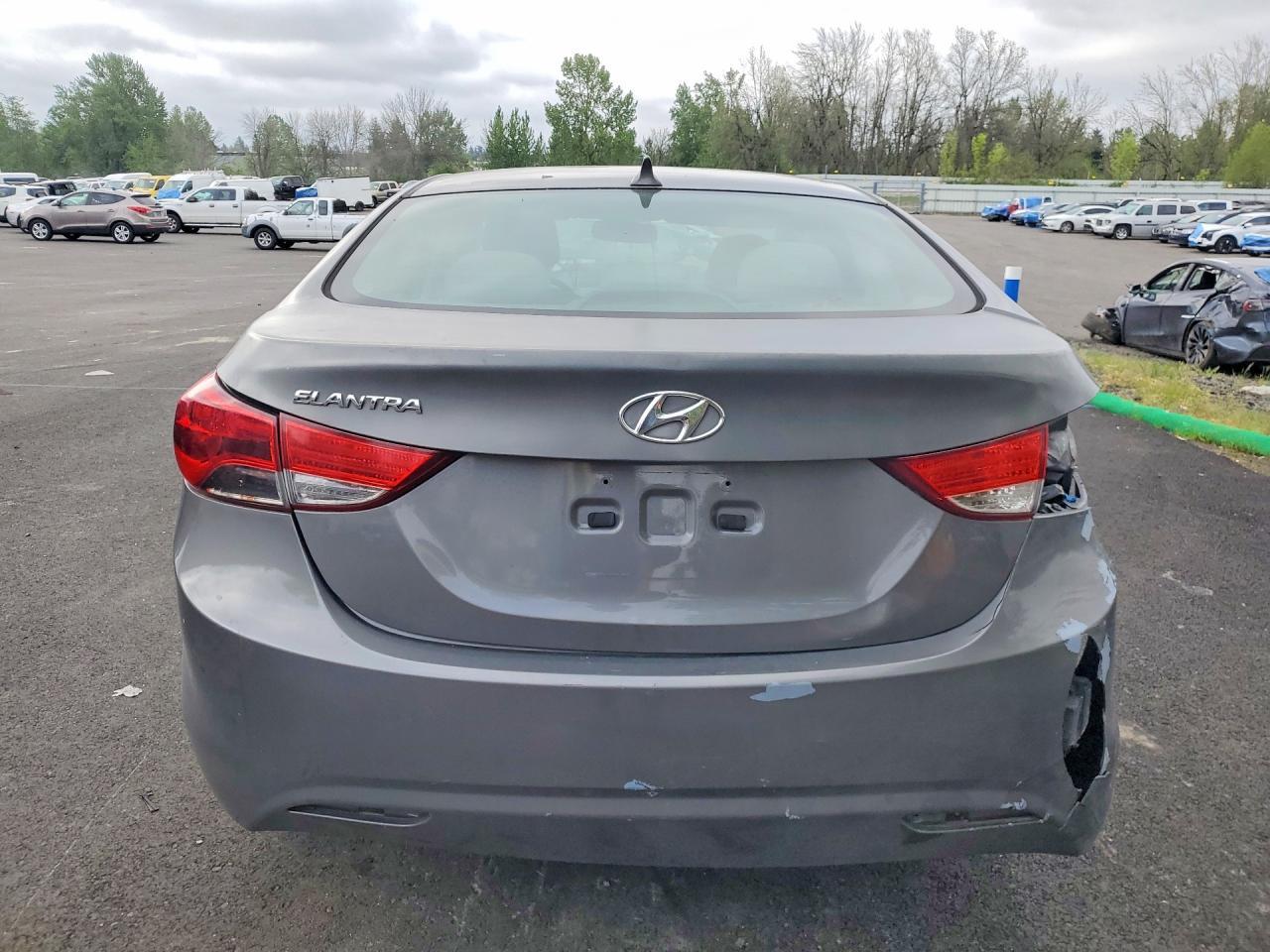 2012 Hyundai Elantra Gls - Image 6