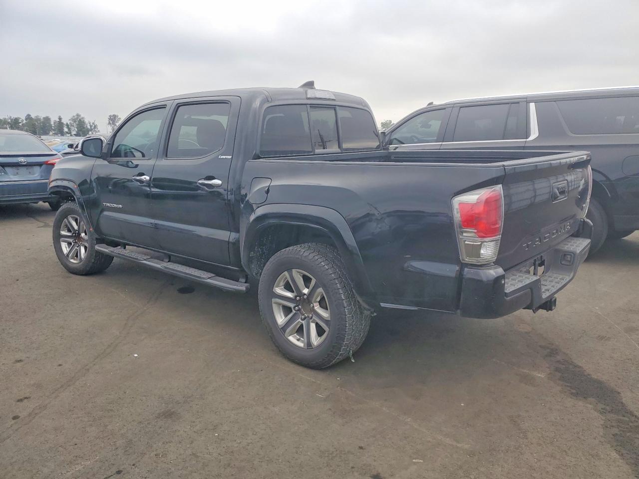 2016 Toyota Tacoma Dbl - Фото 2