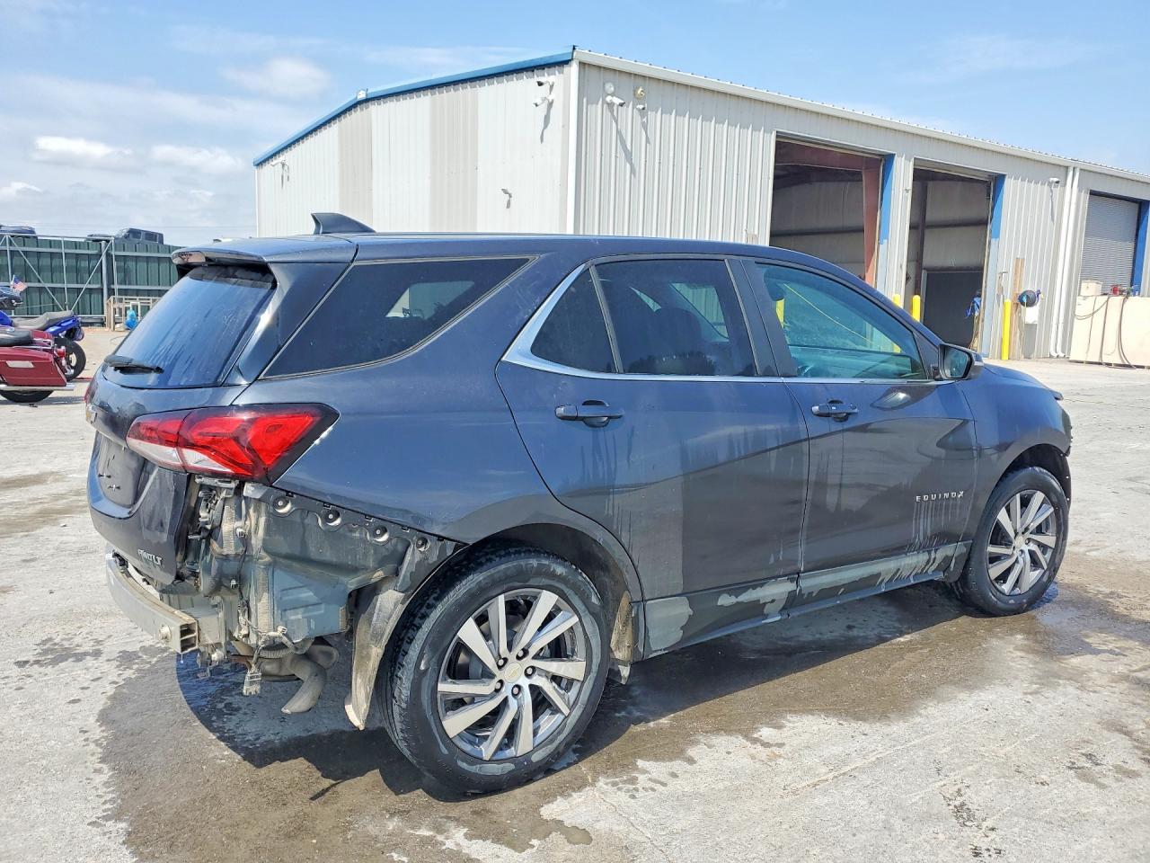 2022 Chevrolet Equinox Lt - Фото 3