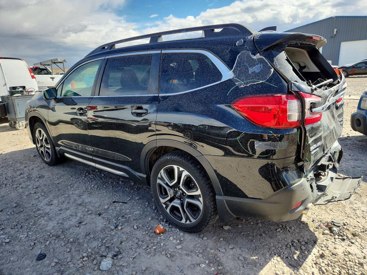 2023 Subaru Ascent Limited - Фото 2