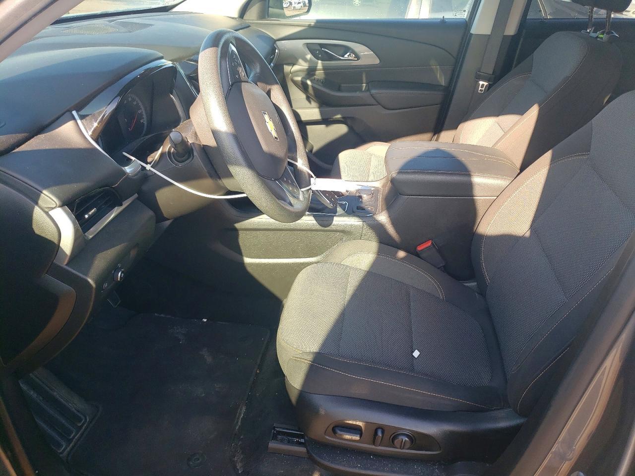 2021 Chevrolet Traverse Ls - Image 7