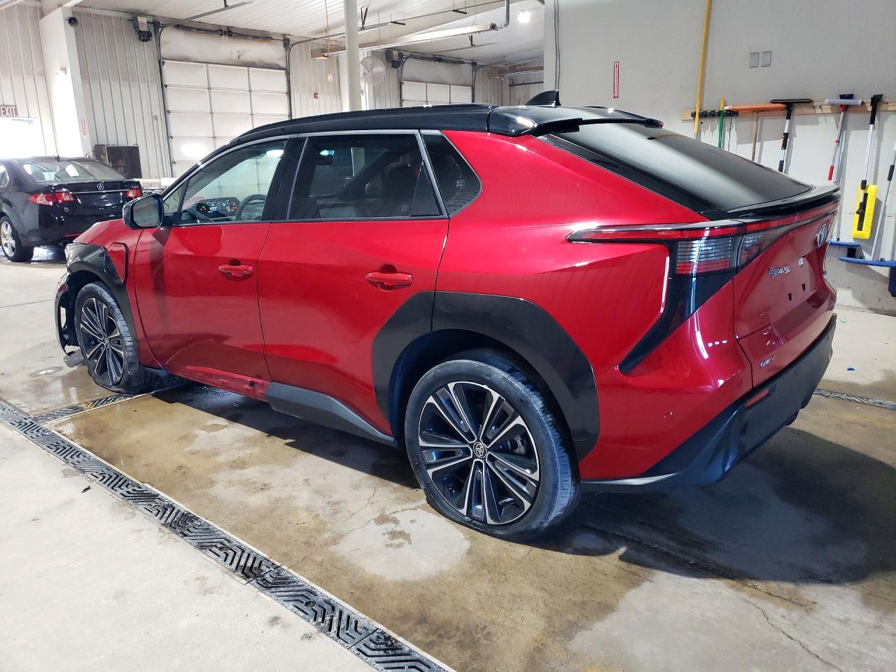 2024 Toyota Bz4X Limited - Фото 2