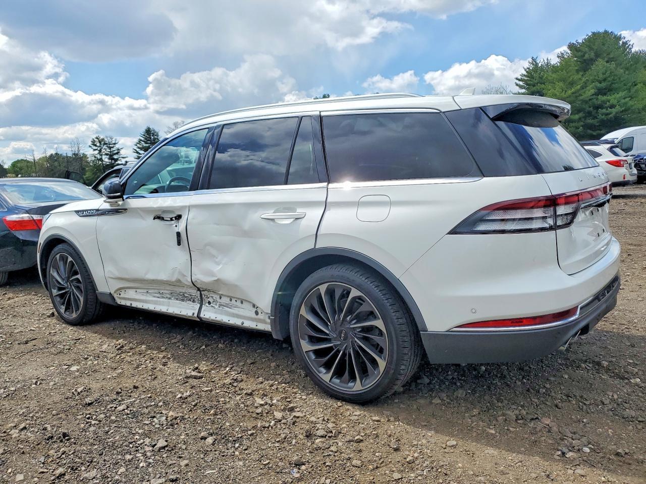 2020 Lincoln Aviator Reserve - Фото 2