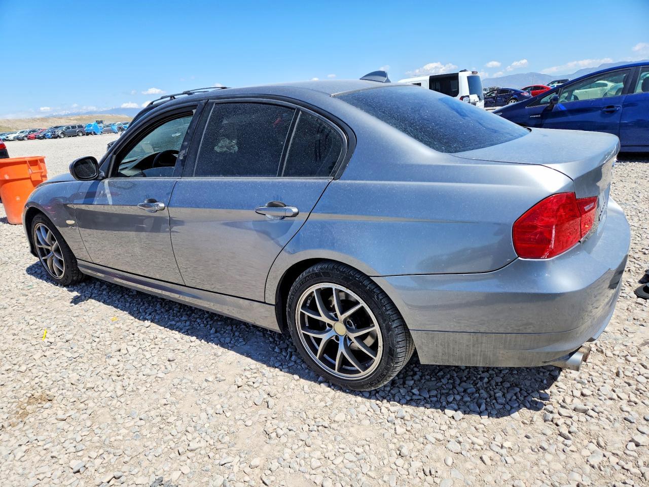 2011 BMW 328 Xi Sulev - Фото 2