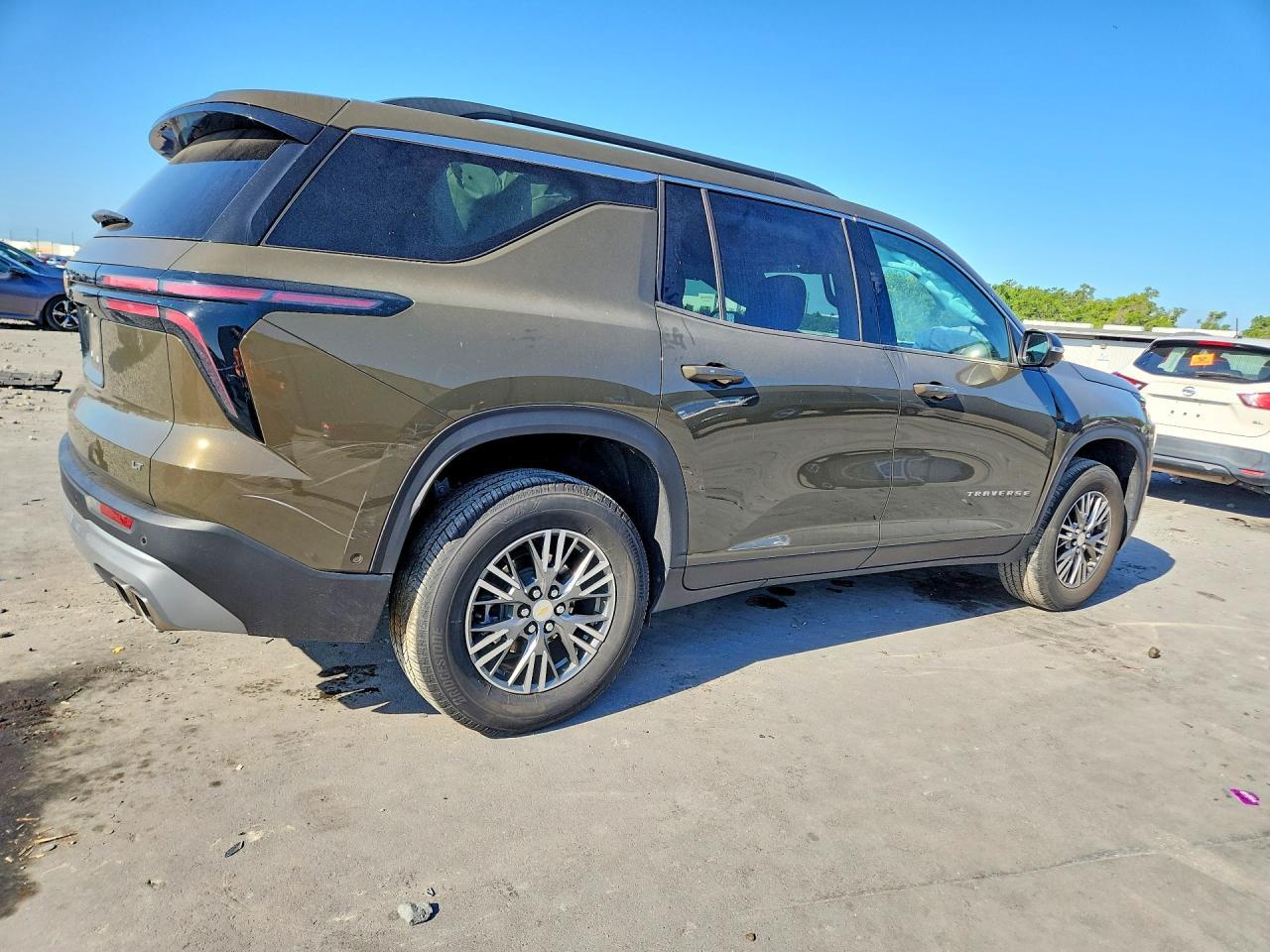 2024 Chevrolet Traverse Lt - Фото 3