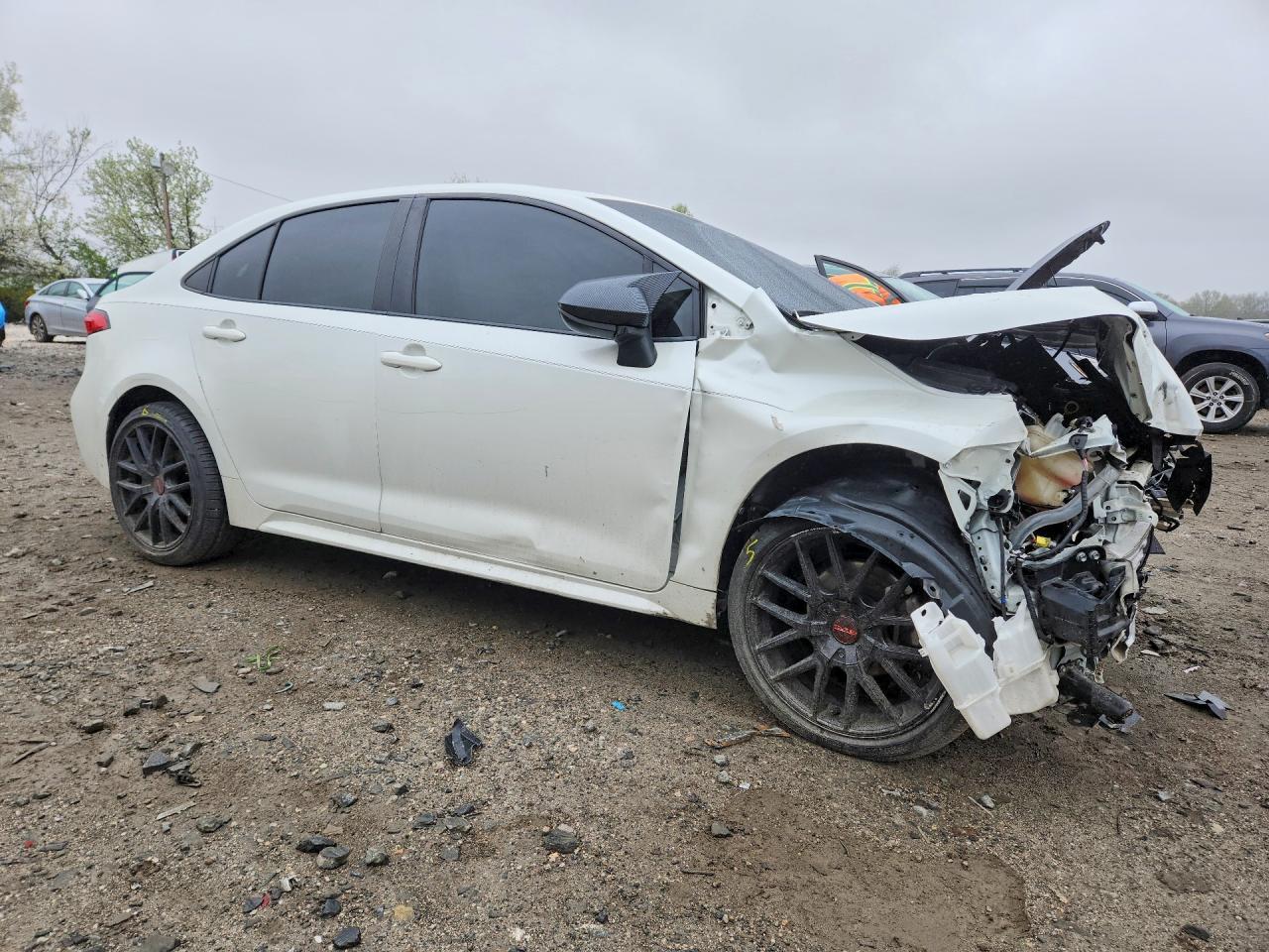 2021 Toyota Corolla Le - Фото 4