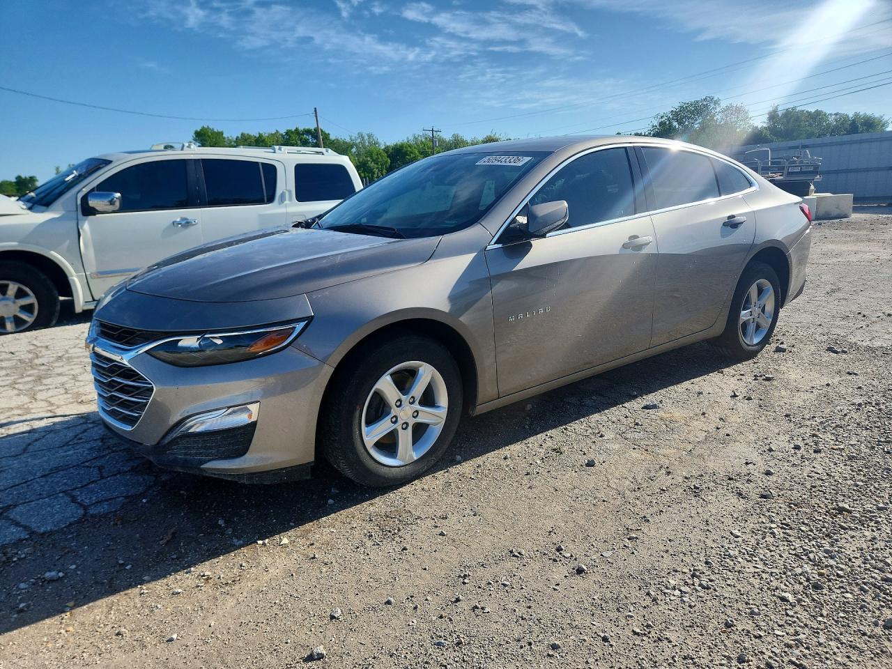 2025 Chevrolet Malibu Ls