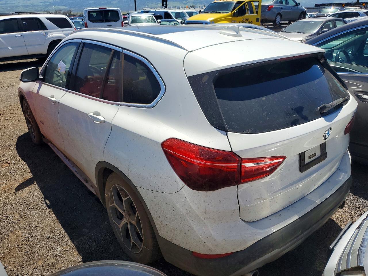 2016 BMW X1 xDrive28I - Фото 2