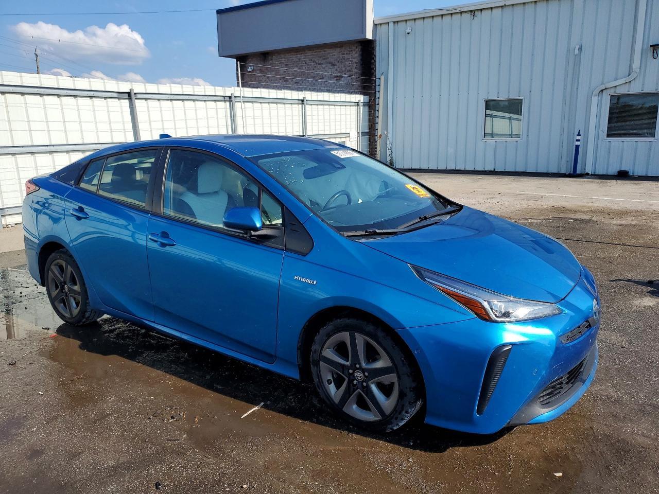 2021 Toyota Prius Limited - Фото 4