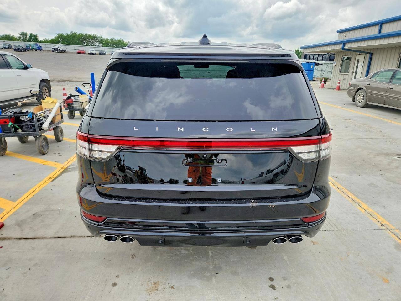 2026 Lincoln Aviator Reserve - Image 6