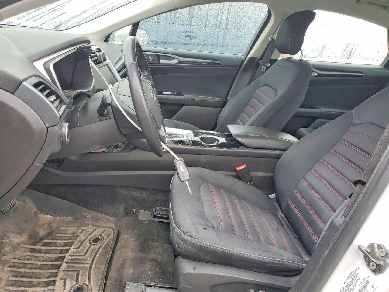2013 Ford Fusion Se Hybrid - Image 7