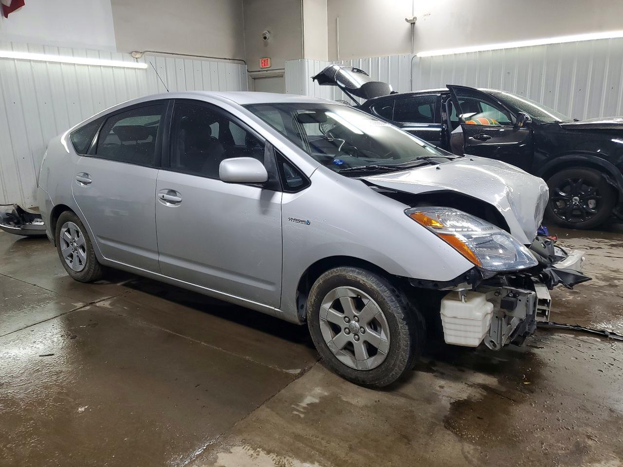 2007 Toyota Prius Base - Image 4