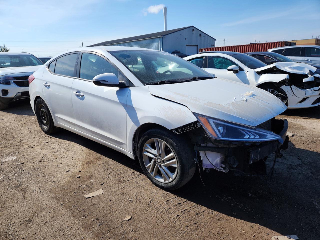 2020 Hyundai Elantra - Фото 4