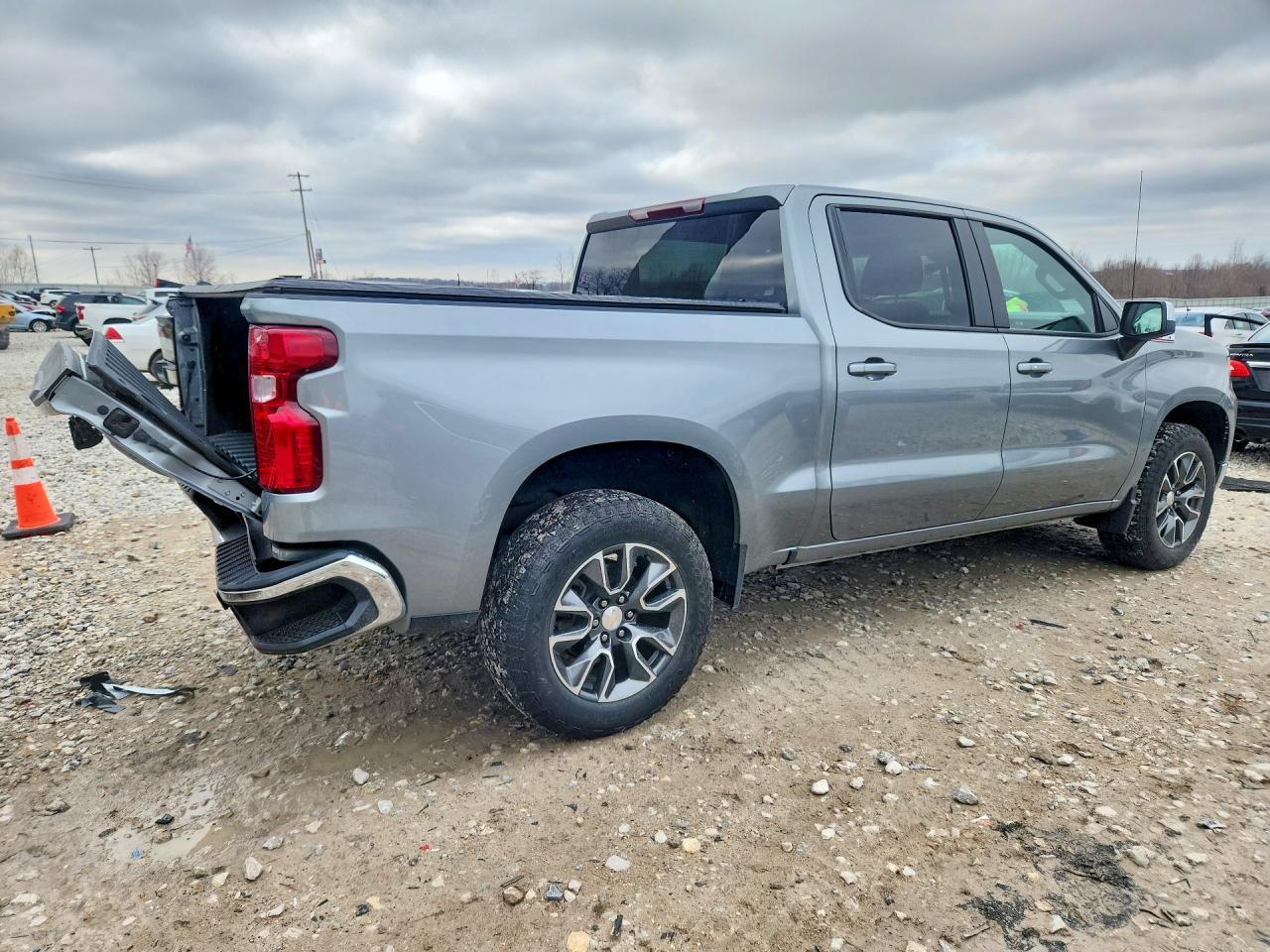 2023 Chevrolet Silverado K1500 Lt - Фото 3